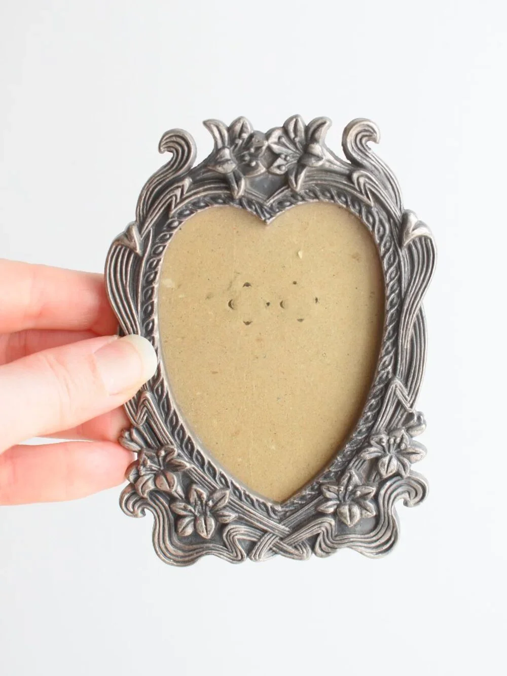 Vintage Silver Pewter Metal Lilies Lily Flowers Heart Mini Picture Frame Decor